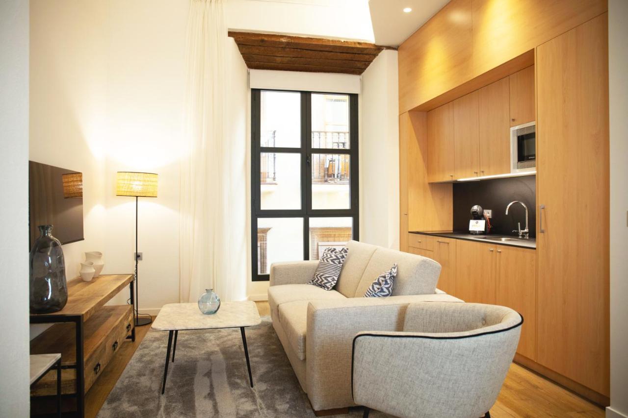Nqn Aparts & Suites Sevilla المظهر الخارجي الصورة