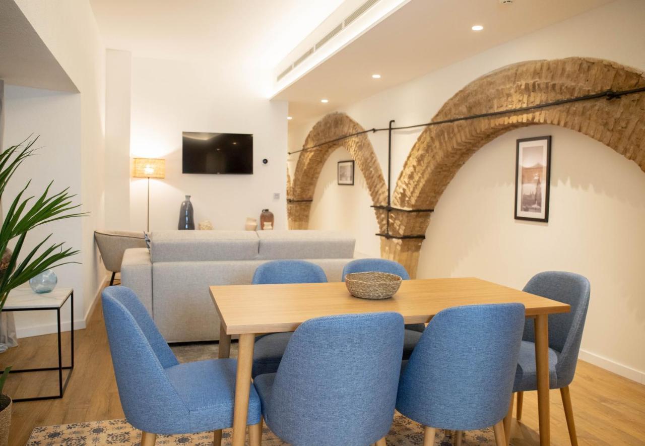 Nqn Aparts & Suites Sevilla المظهر الخارجي الصورة
