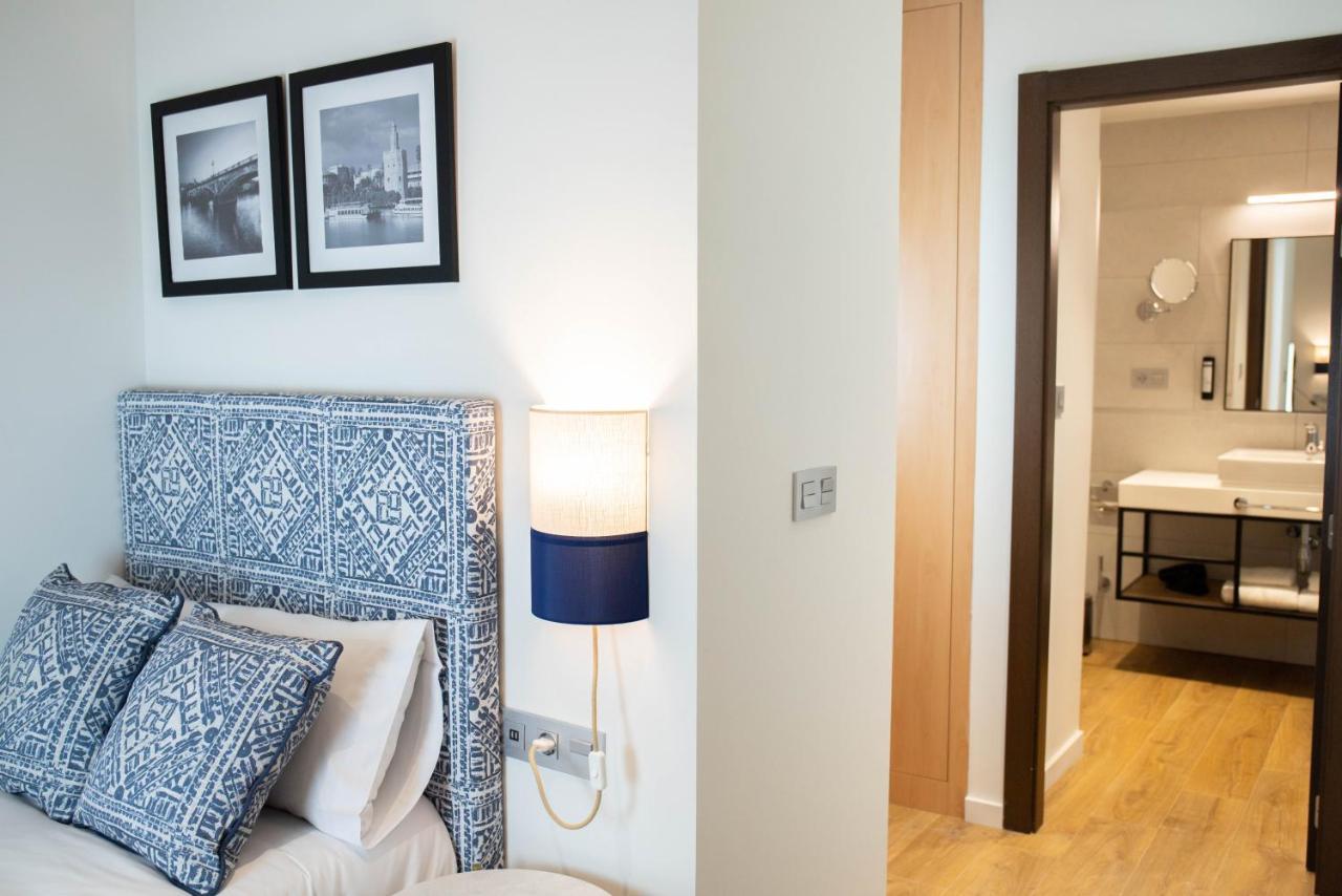 Nqn Aparts & Suites Sevilla المظهر الخارجي الصورة