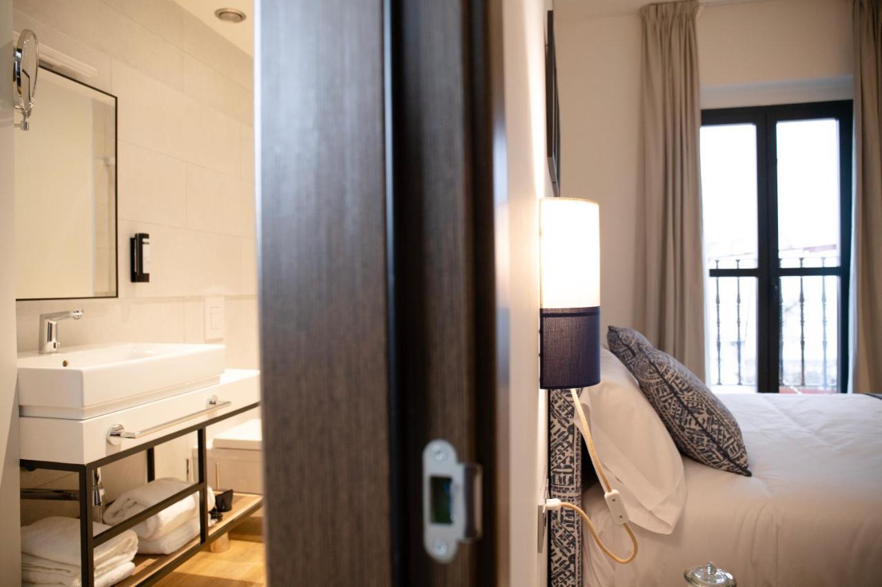 Nqn Aparts & Suites Sevilla المظهر الخارجي الصورة