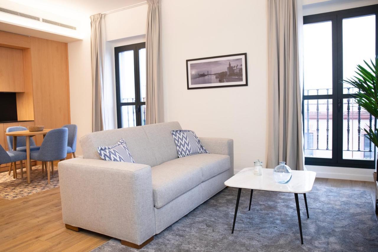 Nqn Aparts & Suites Sevilla المظهر الخارجي الصورة