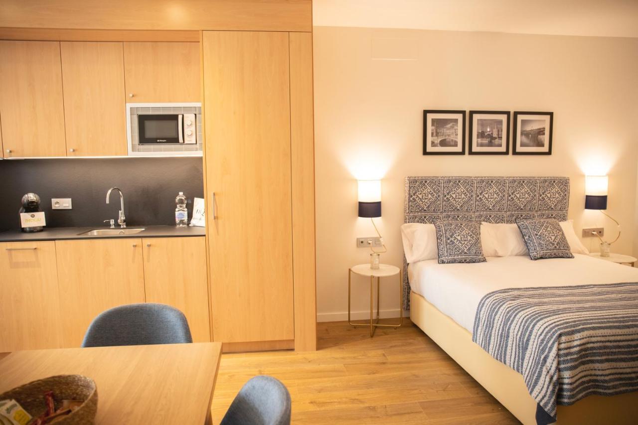 Nqn Aparts & Suites Sevilla المظهر الخارجي الصورة