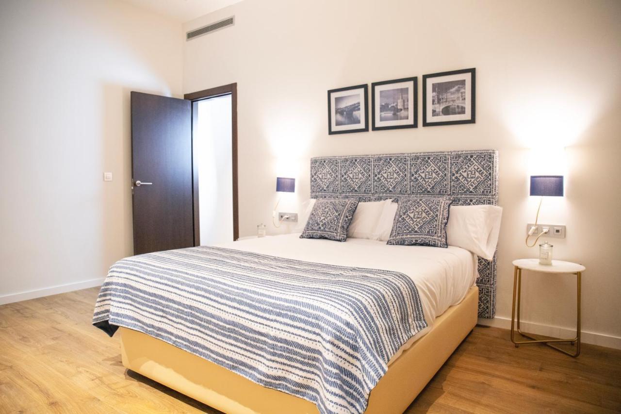 Nqn Aparts & Suites Sevilla المظهر الخارجي الصورة