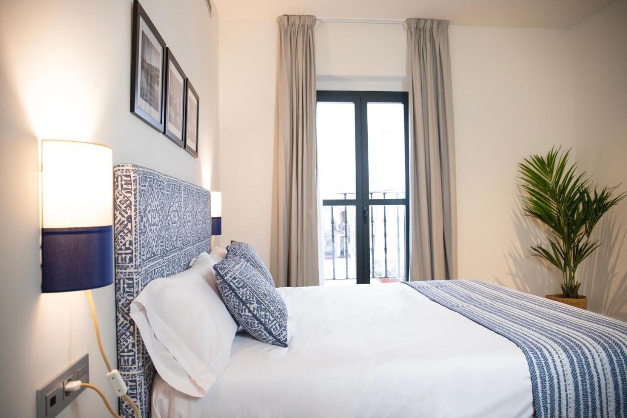 Nqn Aparts & Suites Sevilla المظهر الخارجي الصورة