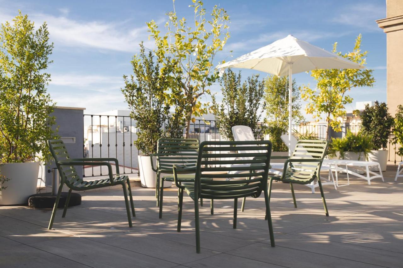 Nqn Aparts & Suites Sevilla المظهر الخارجي الصورة