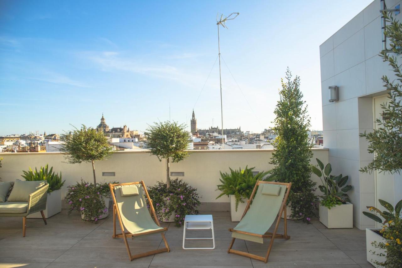 Nqn Aparts & Suites Sevilla المظهر الخارجي الصورة