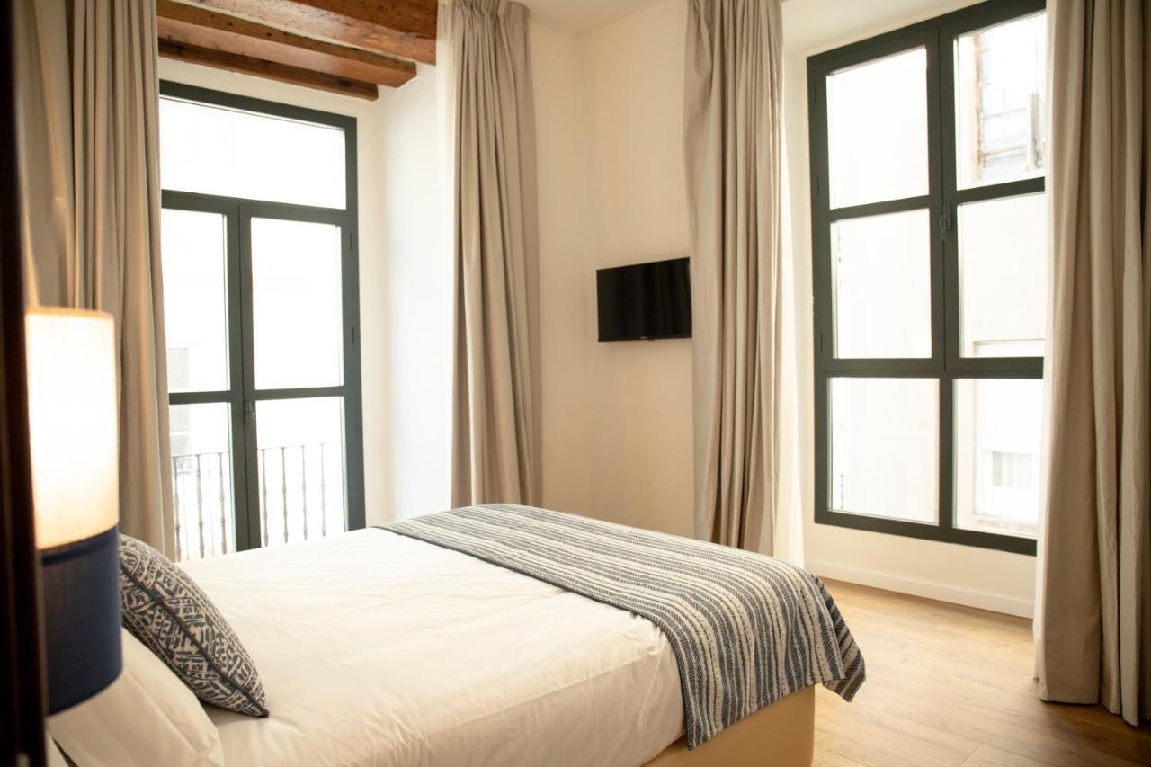 Nqn Aparts & Suites Sevilla المظهر الخارجي الصورة