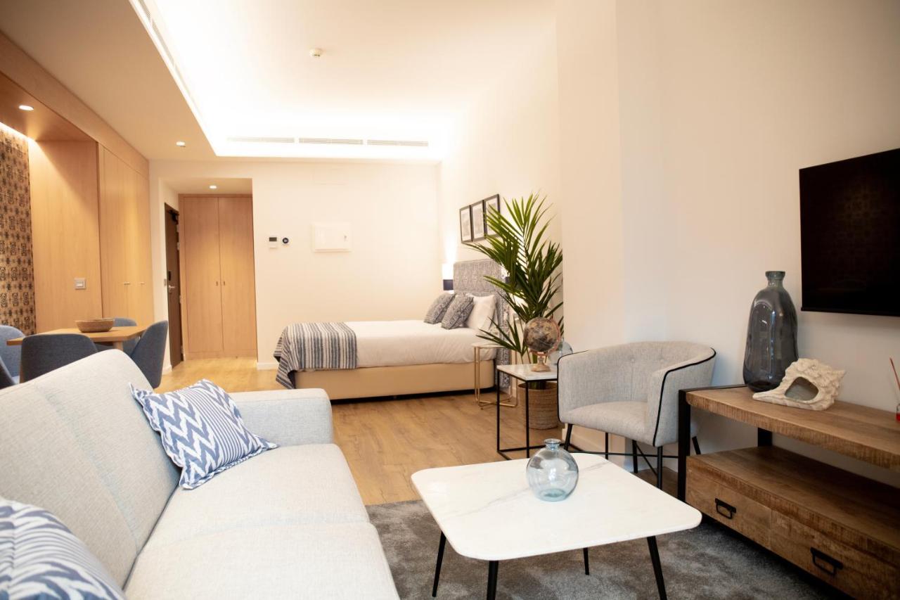 Nqn Aparts & Suites Sevilla المظهر الخارجي الصورة